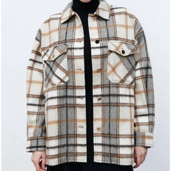 Zara Jackets & Blazers - Zara plaid overshirt